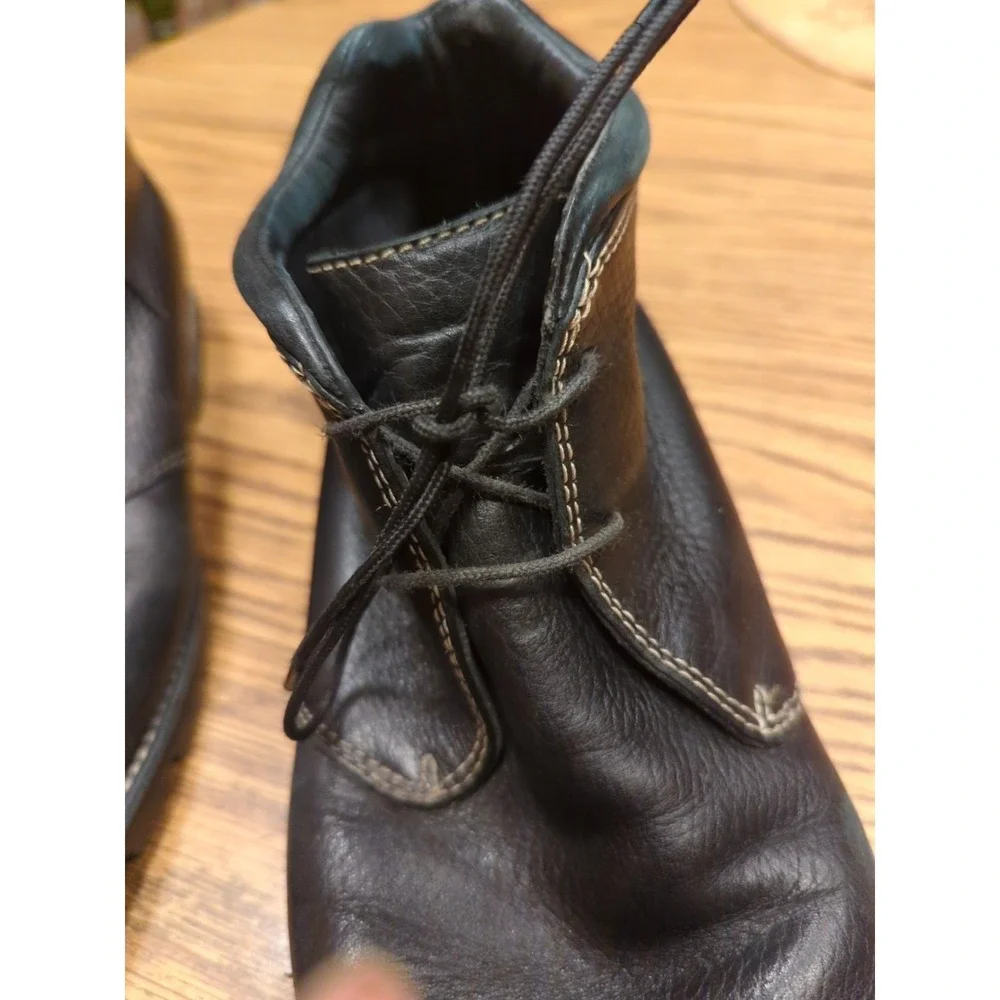 Cole Haan Country Black Leather‎ Boots 11 B Ankle Boot Bootie Chukka